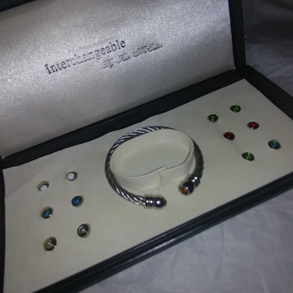 Bracelet with Interchangeable Gems - Picture 1 of 6